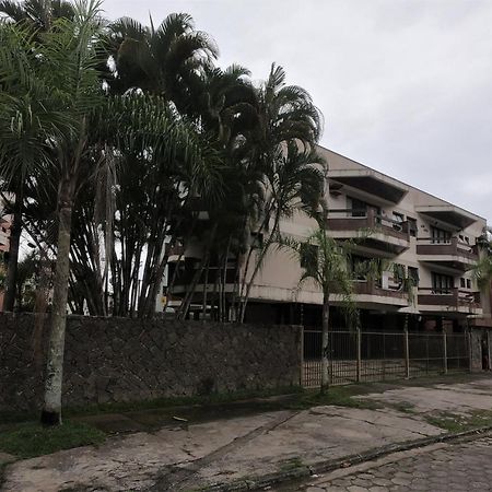Excelente Localizacao, 400 Metros Da Praia Ar Condicionado E Wi-Fi Appartement Ubatuba Buitenkant foto